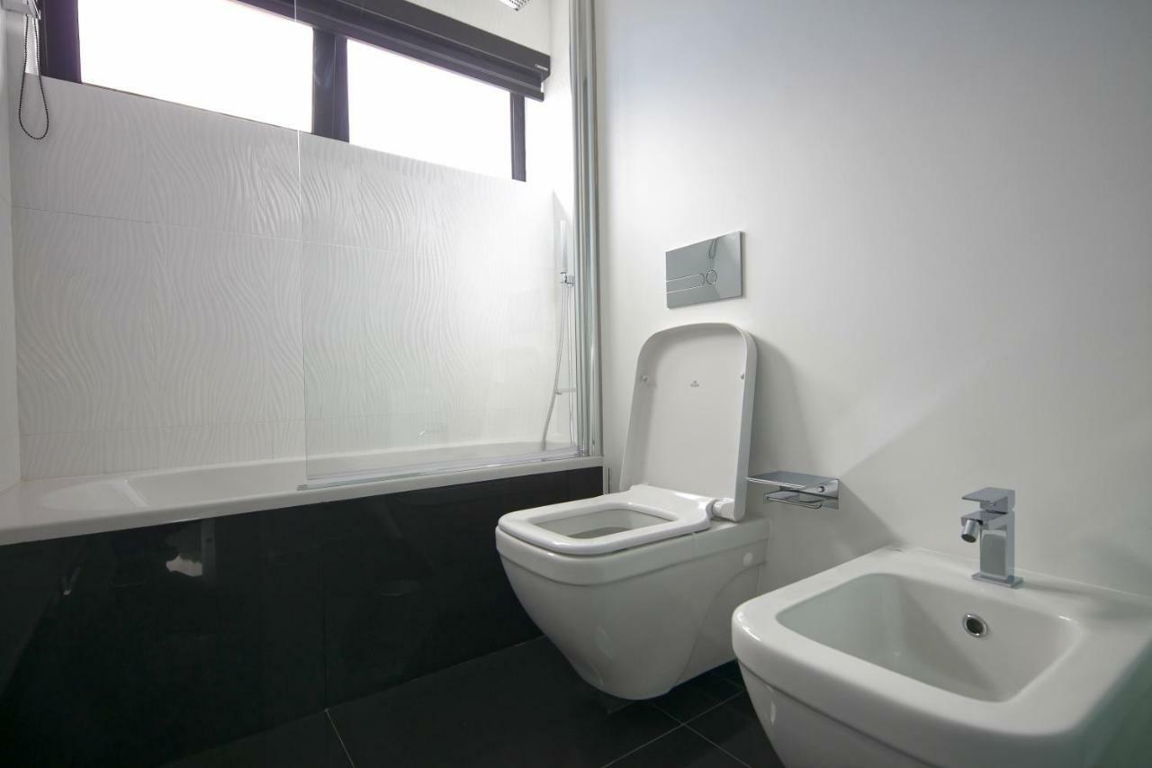 Spacious Luxury Holiday Apartment With A Great View, Funchal, Free Wifi And Parking Exterior foto